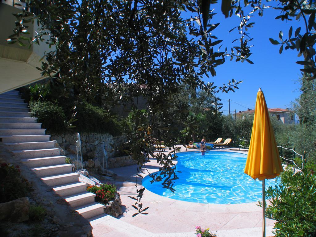 Villa Giada Torri Del Benaco Exteriör bild